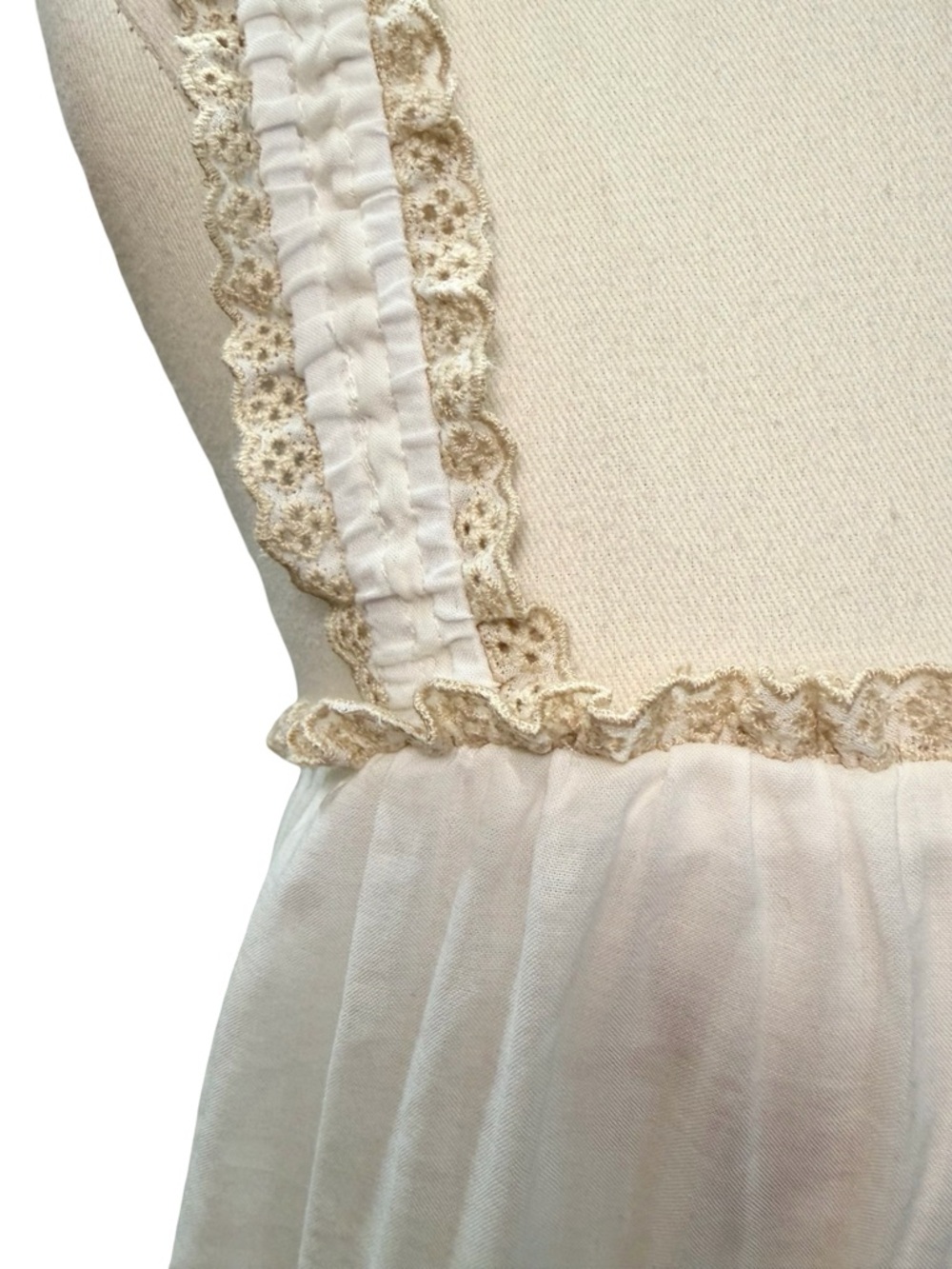 Reformation Broderie Anglaise Cream Eyelet Square-Neck Crop Top Size Small - Picture 4 of 9